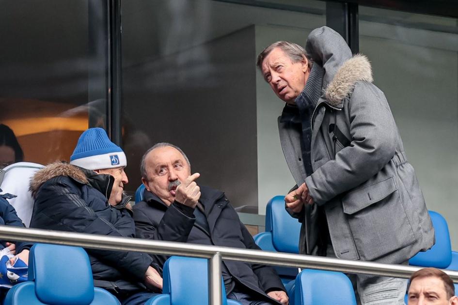 يوрий سيومين: المنتخبات الكبرى تحافظ على قوتها وعواطفها في بداية كأس العالم 2026